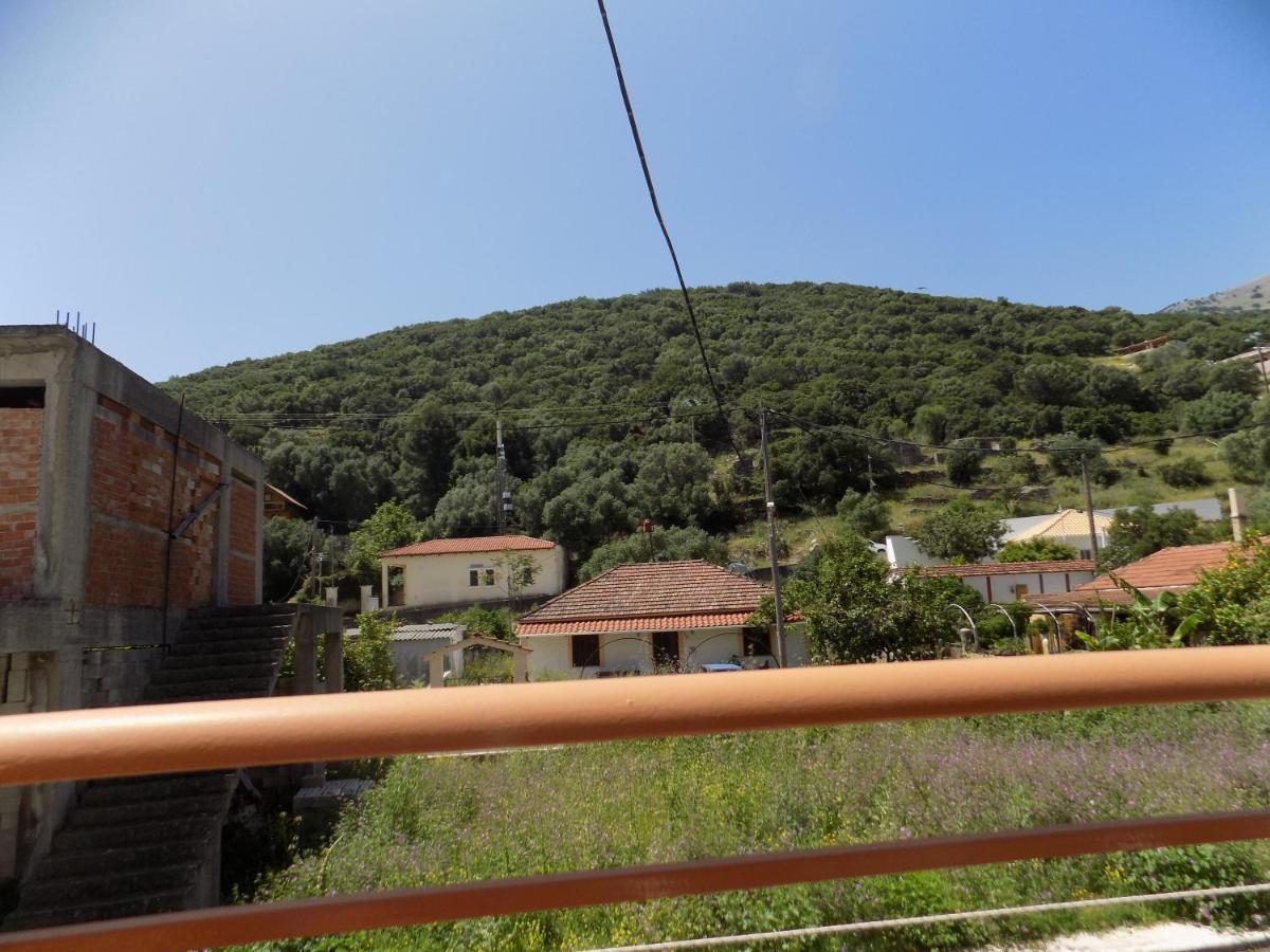 Afrodite Spacious Apartments! Agia Efimia Exterior foto